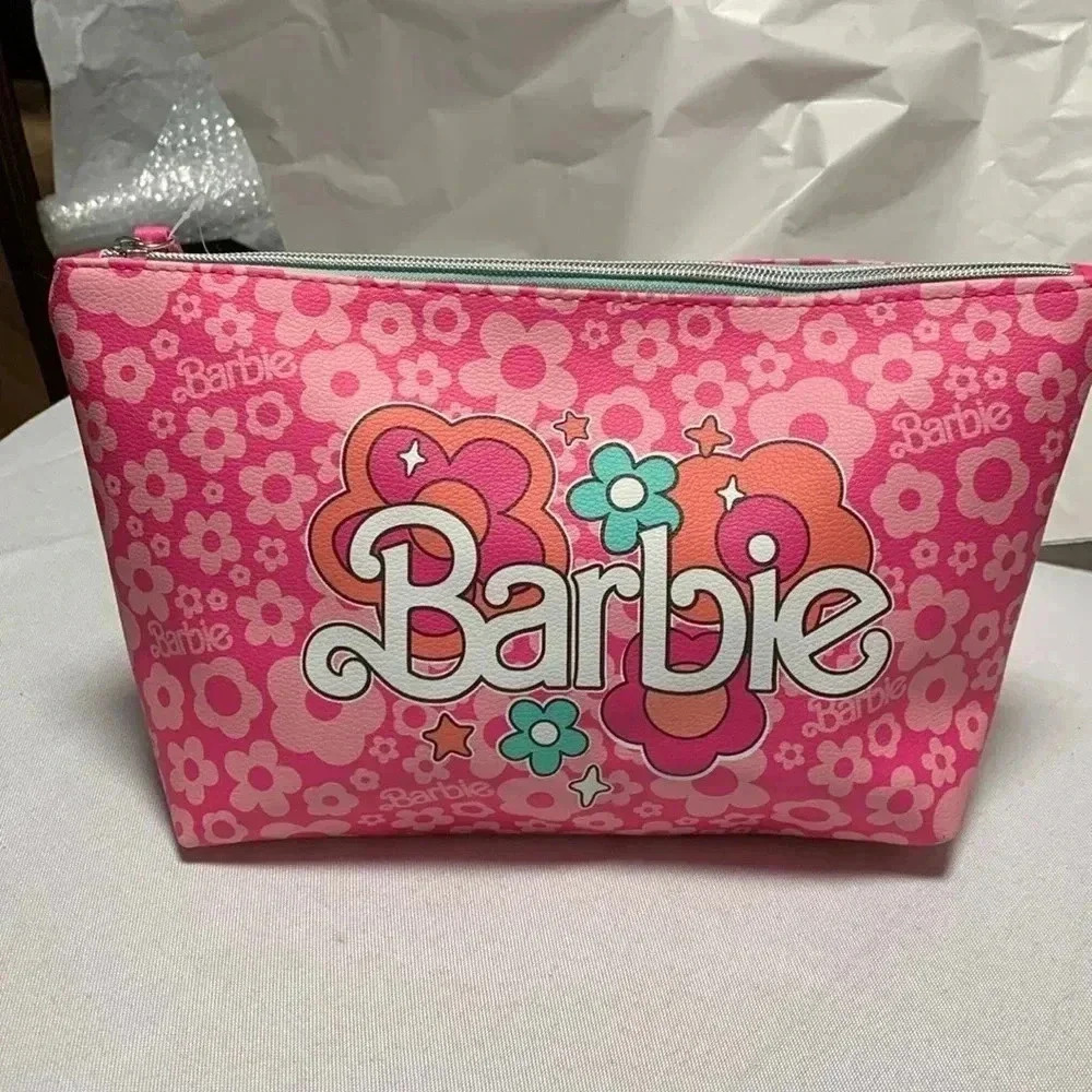 BARBIE MAKE-UP BAG, NWT.